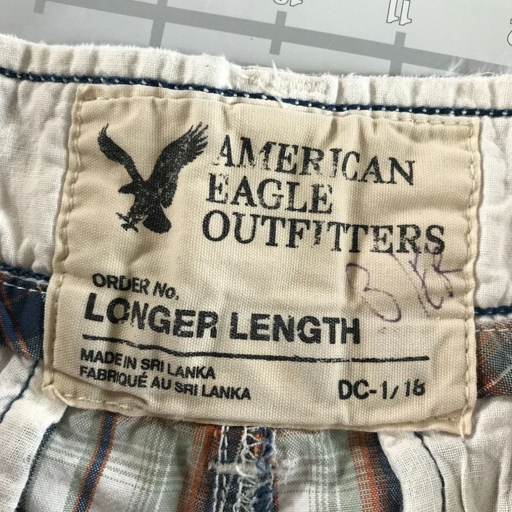 American Eagle Shorts Mens 30 Blue Orange White Plaid Longer Length - Picture 6 of 10
